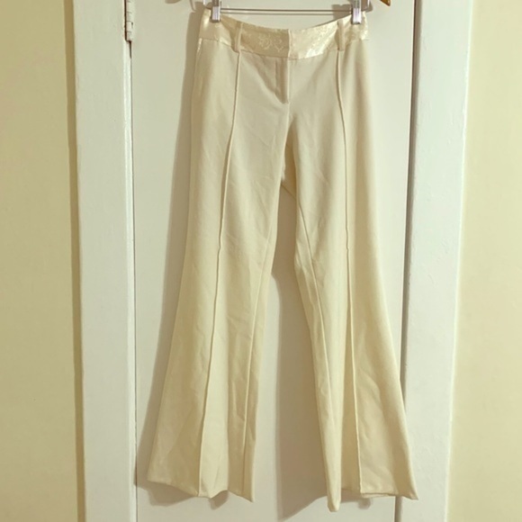 Cream Floral Embroidered flared Pants Size Small - Picture 1 of 10
